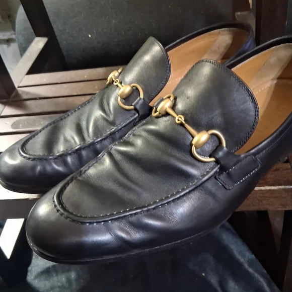 Gucci Black Loafers with Gold Accents - Picture 7 of 10